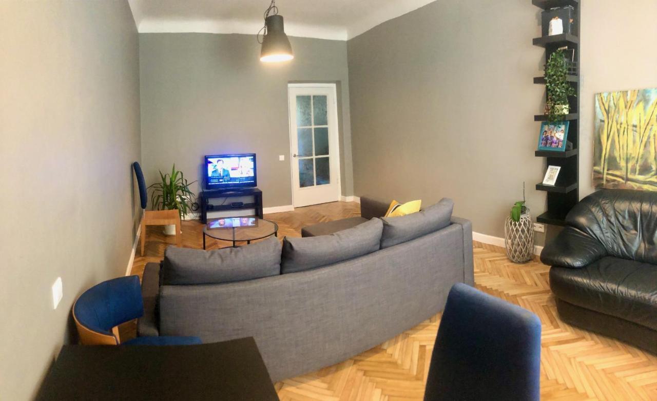New Comfortable Apartment Nearby Promenade In 5 Minutes From Old Town Of Riga. Luaran gambar